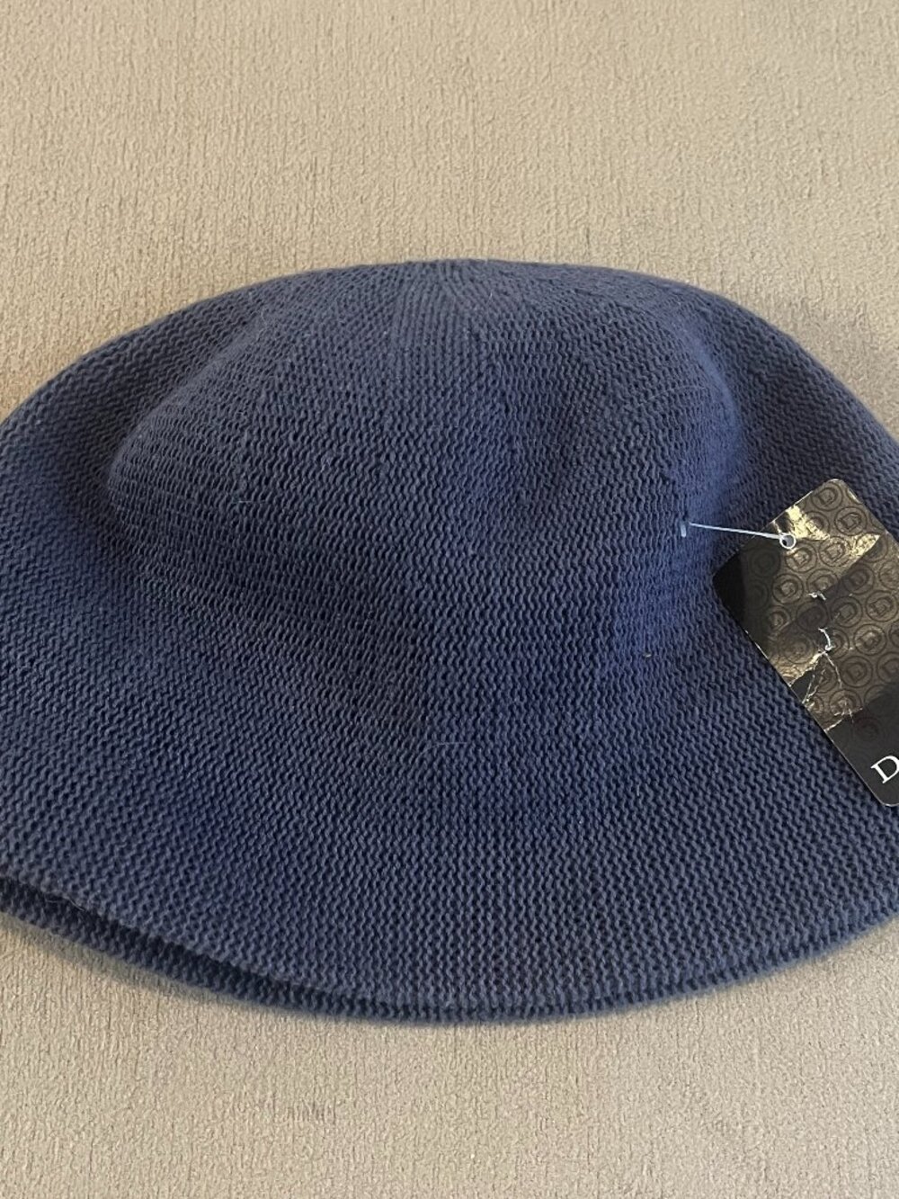 DANIER Women's Navy Blue Knit Bucket Hat NWT